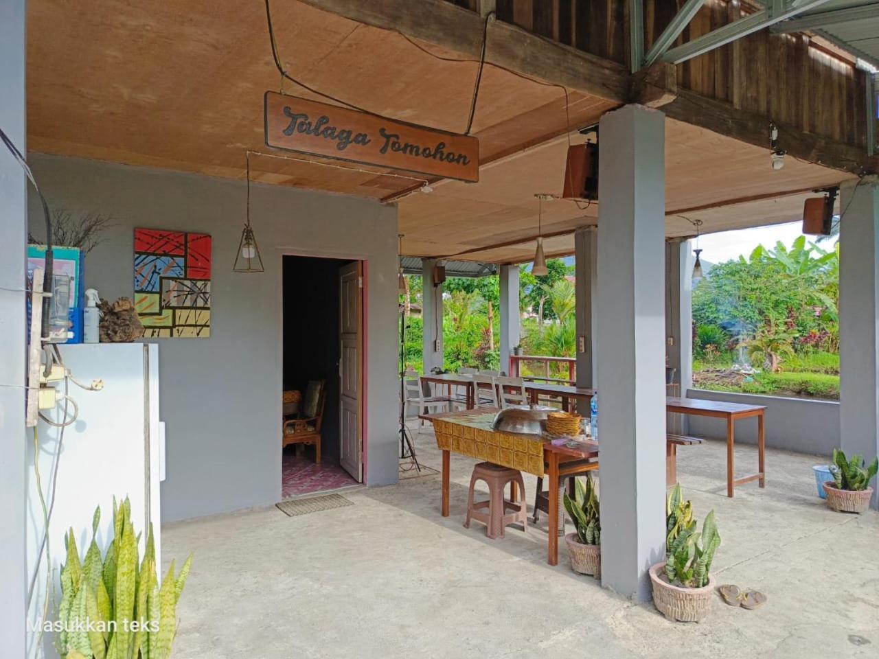 Talaga Tomohon Home Stay And Fishing Pond Exterior photo