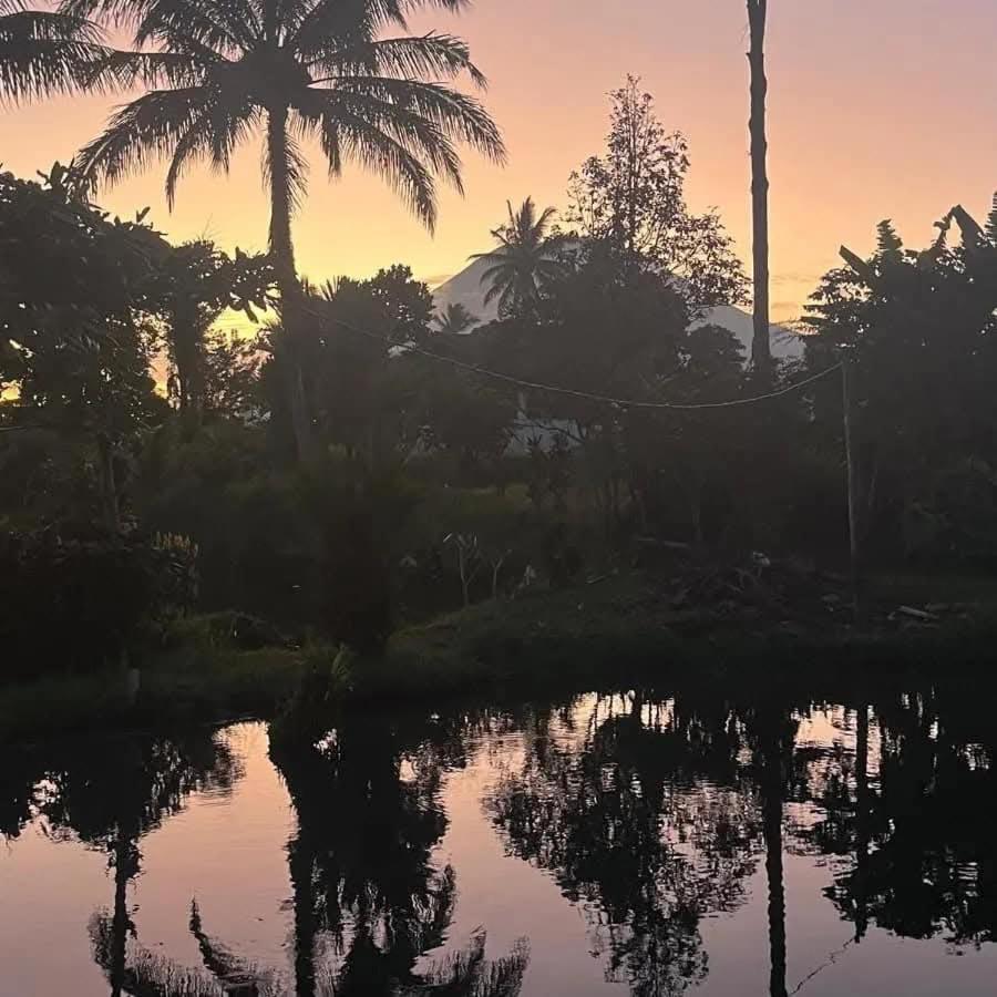Talaga Tomohon Home Stay And Fishing Pond Exterior photo