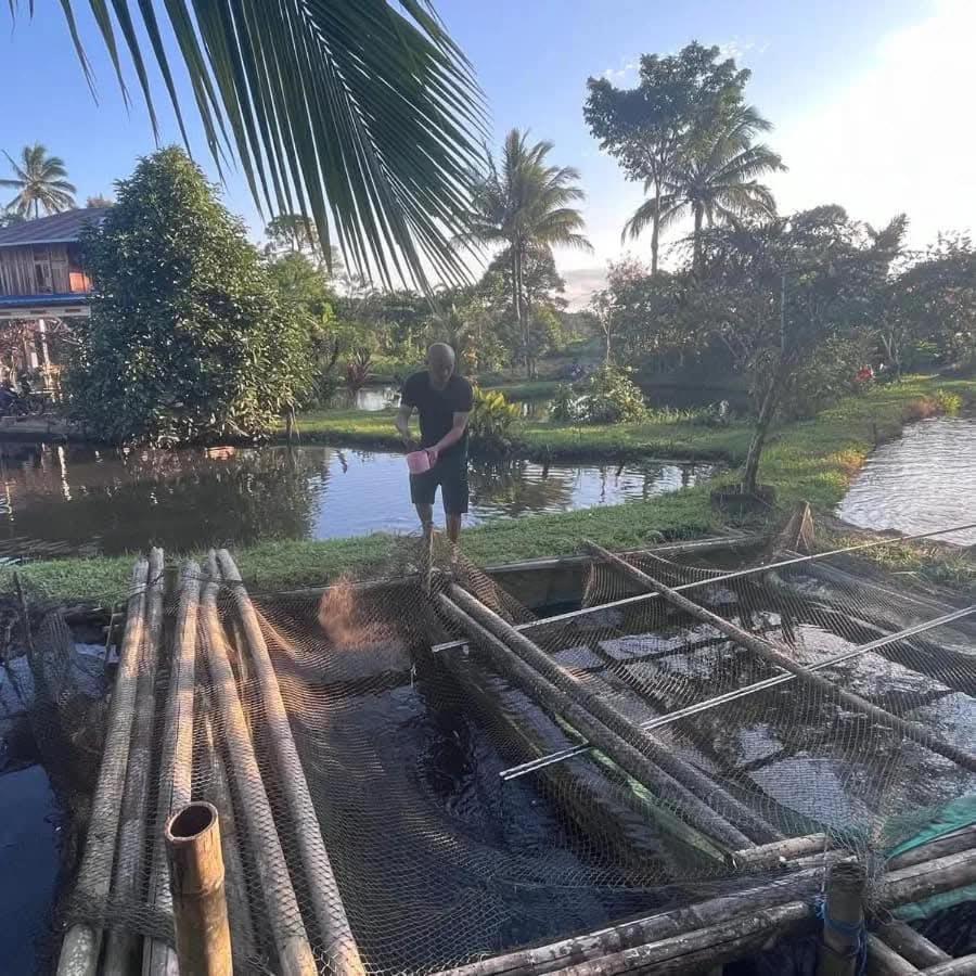 Talaga Tomohon Home Stay And Fishing Pond Exterior photo
